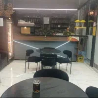 باریستا کار در کافه