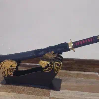 کاتانا سامورایی تیغه فولادی اصل با استند