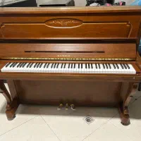 پیانو آکوستیک سامیک (Samick) مدل SV-121GD