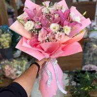دسته گل لیلیوم / طراحی لوکس و ارسال فوری *لیا گل