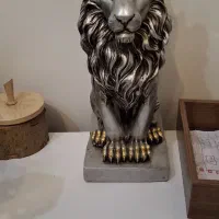 مجسمه شیر