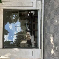مغازه تجاری فروشی