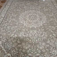 دوتخته فرش 3*4نگین مشهد و میز تی وی و کمد لباس