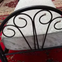 تخت خواب تک‌نفره با تشک