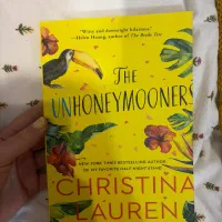 کتاب زبان اصلی the unhoney mooners