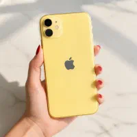 آیفون ۱۱ نرمال تک سیمکارت در حد نو