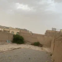 زمین-محصور-560-متری-خیابان-انقلاب-دارای-آب-و-برق