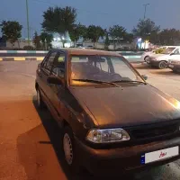 اتومبیل نمایشگاه نادی