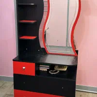 تخت و میز آرایش