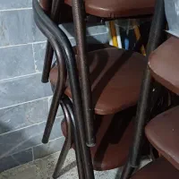 صندلی مناسب بنگاه و دفتر