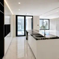 آپارتمان۱۴۰متری/۲خواب،مستر/کلید نخورده/لوکس و مدرن