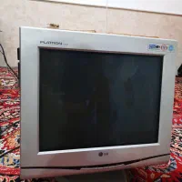 مانیتور LG Flatron F700P هفده اینچ CRT تست‌شده