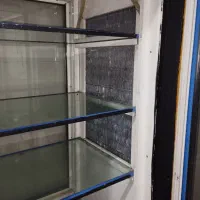 یخچال ایستاده چهار درب بسیار سالم ودر حال کار