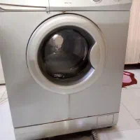 لباسشویی تمیز.ومرتب‌کم‌کار‌الگانس‌ایتالیایی