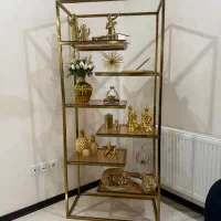ویترین طلایی