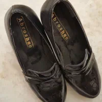 کفش پاشنه دار سایز ۳۷