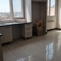آپارتمان ۴۲ متری با پارکینگ  اختصاصی