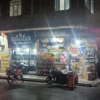 اجاره مغازه ۱۶ متری خزانه