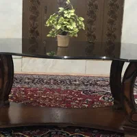 میز جلومبلی پایه چوب روسی و صفحه شیشه ای خارجی
