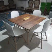 میز نهار خوری چهار نفره شیک و تمیز