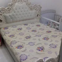 تشک دو نفره به همراه کفی های تخت
