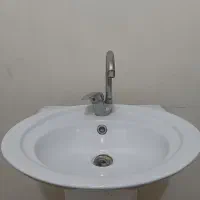 روشویی مروارید با شیر سینک دستشویی