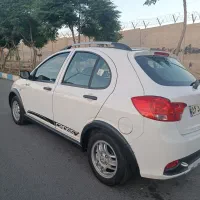 کوییک r سفید مشکی مدل 1400پارس خودرویی