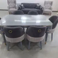مبل راحتی و میز نهارخوری کارکرده