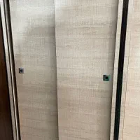 فروش دو عدد کمد فایبرگلاس کرم عسلی در حد نو