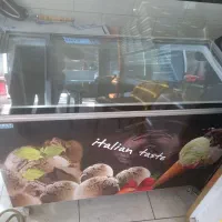 یخچال بستنی