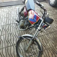 هندا۱۲۵|موتورسیکلت|گرمی, |دیوار