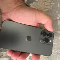 ایفون 13pro مشکی za اسنثنایی