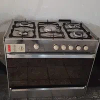 اجاق گاز و میز تلوزیون