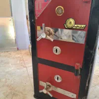 گاوصندوق دو طبق