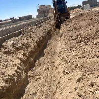 کارگر ساختمانی با بیمه