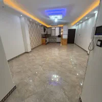 ۷۱ متر رو به نما/ ۲خواب فول/پارکینگ و پکیج/ ۵ غربی