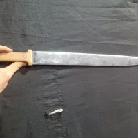 شمشیر و چاقوی بزرگ علم و علامت