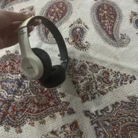 هدفون سه عدد در حد اک