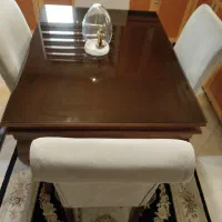 میز غذاخوری
