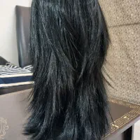 کلاه گیس پر کلاغی