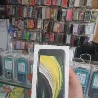 آیفون SE 2020 معاوضه