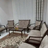 مبل کلاسیک،چوب راش،سالم بسیار کم کارکرده