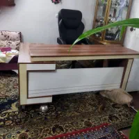 میز و صندلی اداری و مدیریت