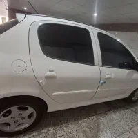 ۲۰۷ پاناروما سفید