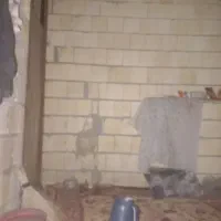 به یک همکارکارگرویک بناسیمانکاریابلوک وسفال