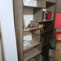 کتابخانه به قیمت حراجی