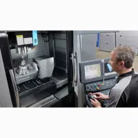 استخدام اپراتور و برنامه نویس cnc