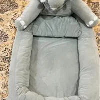 تشک گارد دار نوزادی به همراه بالش و پتو
