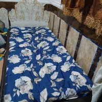 تخت خواب یک نفره