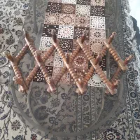 آویز چوبی دیواری لباس کشویی